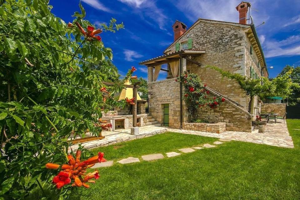 Casa Mazuli Villa Grožnjan Екстериор снимка